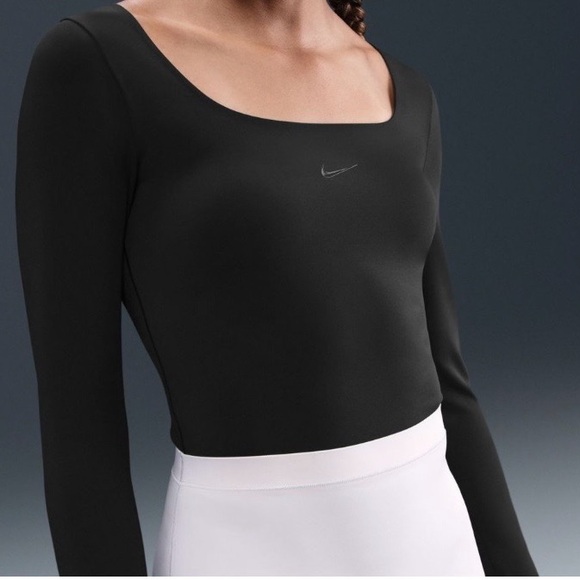 Women’s Nike Form Stealth Evaporation Long Sleeve Bodysuit Shirt XS MSRP $80 - Picture 6 of 8